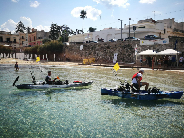 Il mare neretino ospita il campionato italiano di kayak fishing
