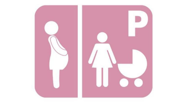 Donne in gravidanza, istituiti dieci parcheggi rosa
